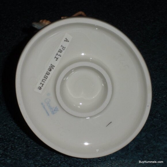 "A Fair Measure" Goebel Hummel Figurine #345 TMK5 ULTRA RARE EYES OPEN VERSION! - Picture 9 of 9